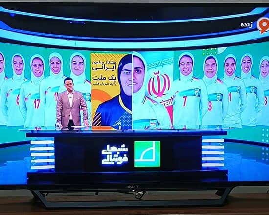 تصویری عجیب از مهدی توتونچی مجری از قاب تلویزیون