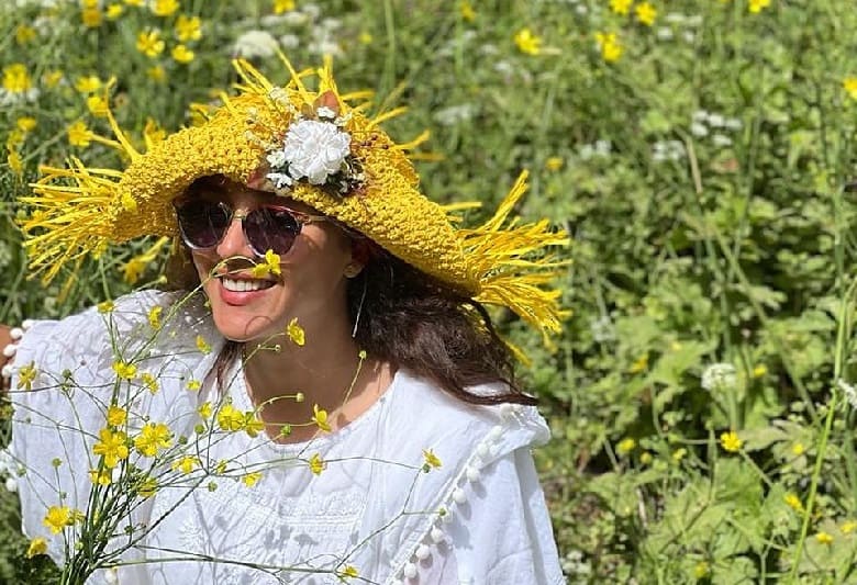 آناهیتا درگاهی عکس تابستانی و کمی منشوری منتشر کرده است.