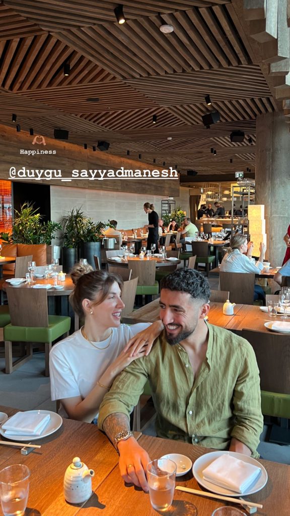 ماه عسل لاکچری الهیار صیادمنش و همسر خارجی اش