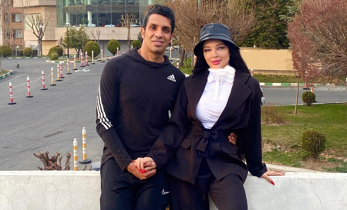 عاشاقانه عجیب "سپهر حیدری" و همسرش در وسط خیابان/ عکس