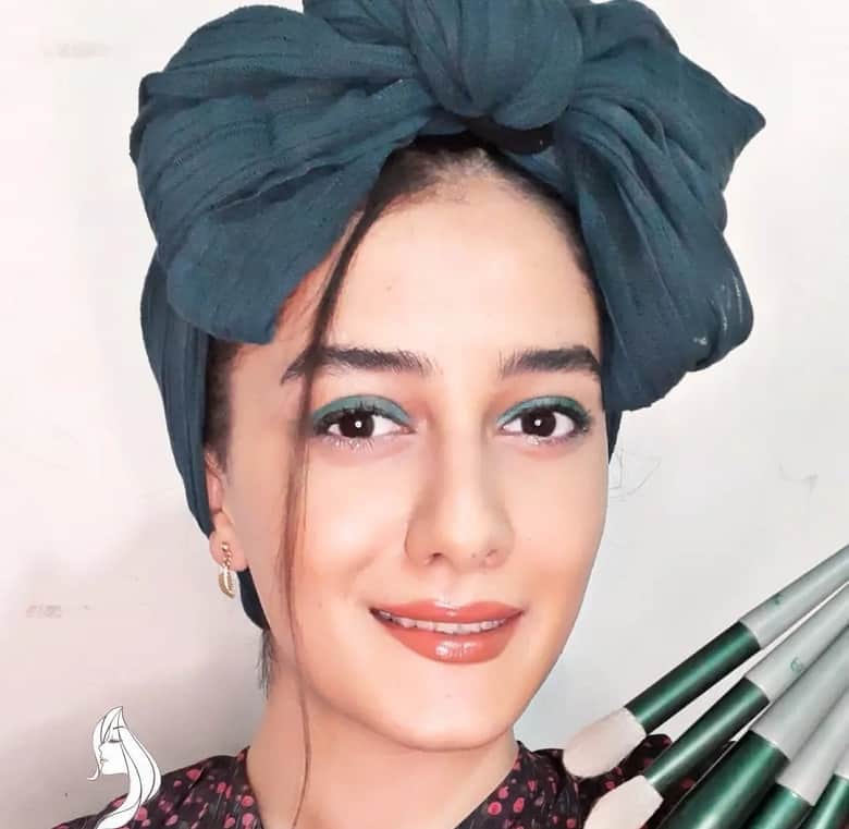 دخترِ گریانِ کنسرت رضا صادقی، در اصل شاخ اینستاگرامی بوده است.