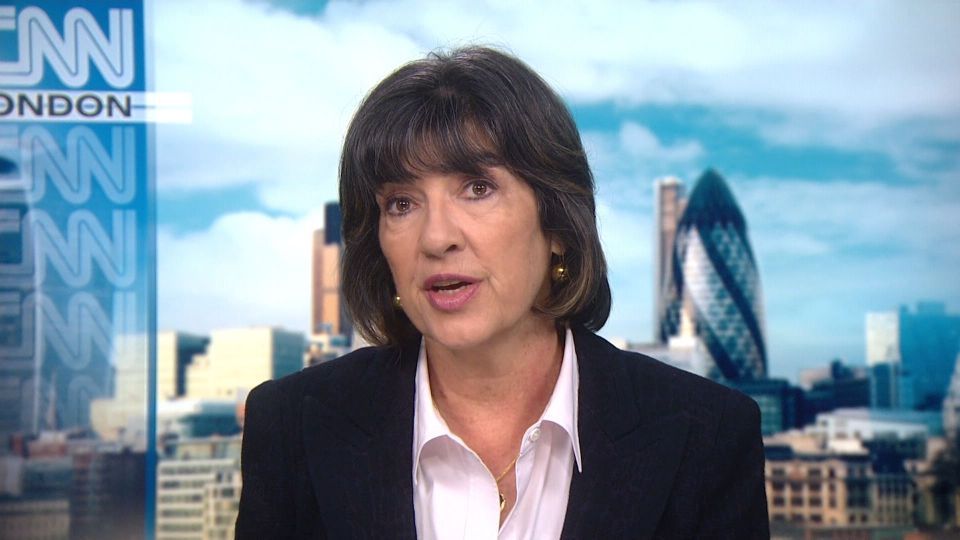 روسری سرنکردن مجری، مصاحبه رئیسی را لغو کرد روسری سرنکردن مجری، مصاحبه رئیسی را لغو کرد