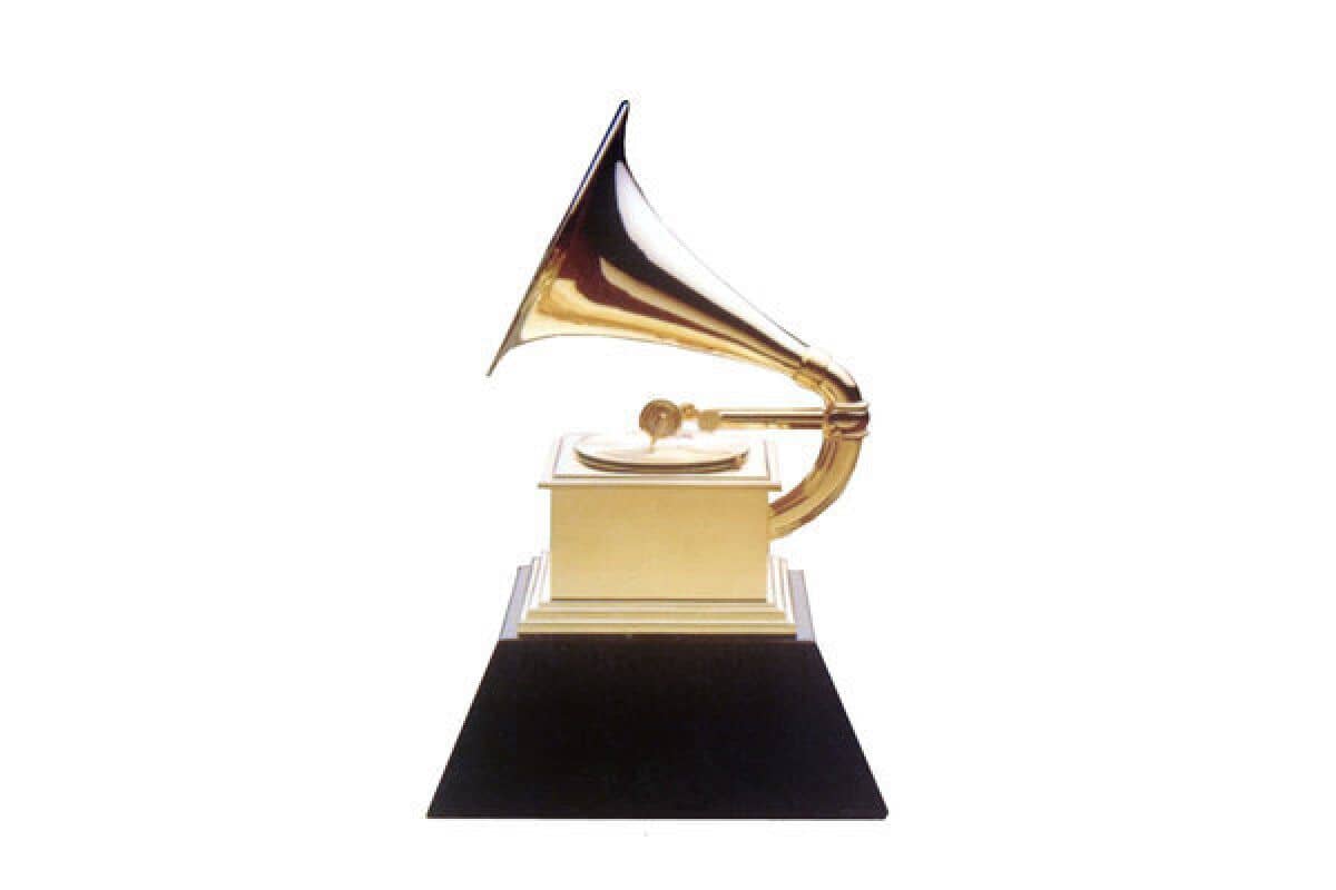 مراسم جایزه گرمی Grammy چند بخش دارد؟