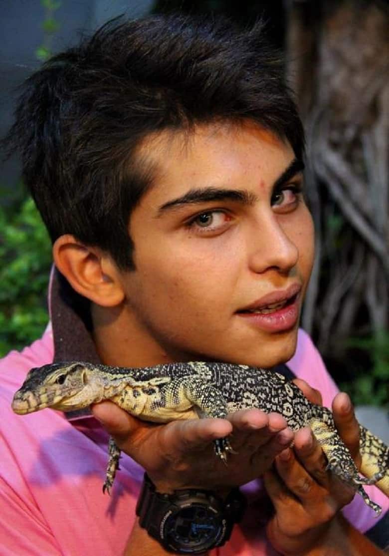 ارسلان قاسمی از سوسمار عجیبش رونمایی کرده است.