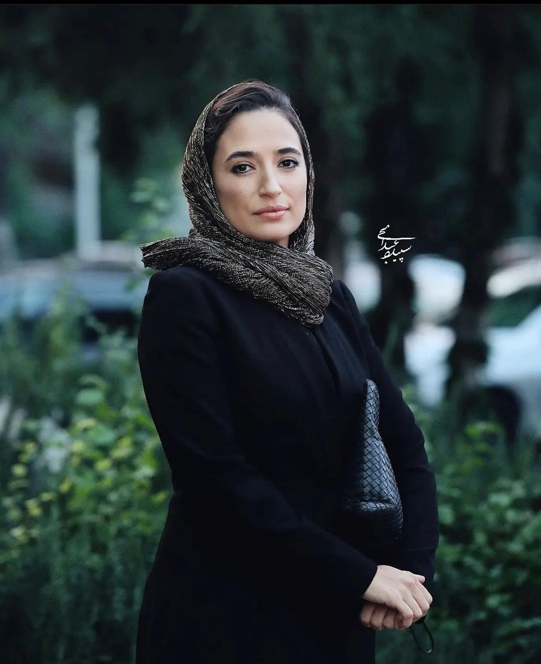 مهارت عکاس، چهره واقعی نگار جواهریان را لو داد!