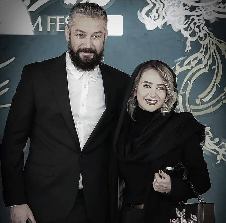 الناز حبیبی با برادرش بادیگاردش است.