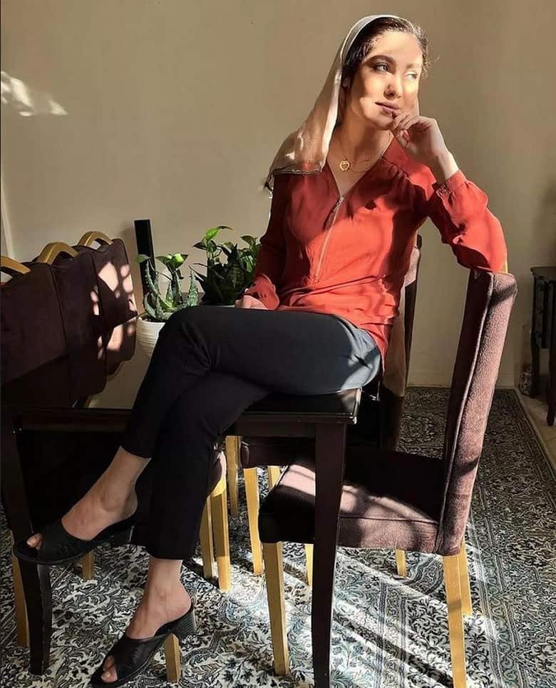 روناک و شیرین نون. خ در خارج از دنیای تلویزیون خیلی فرق دارند.