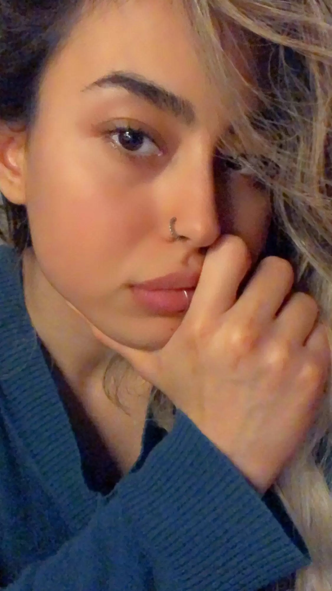 قطعا این عکس پسر “دانیال حکیمی” برایتان قابل هضم نیست/ عکس