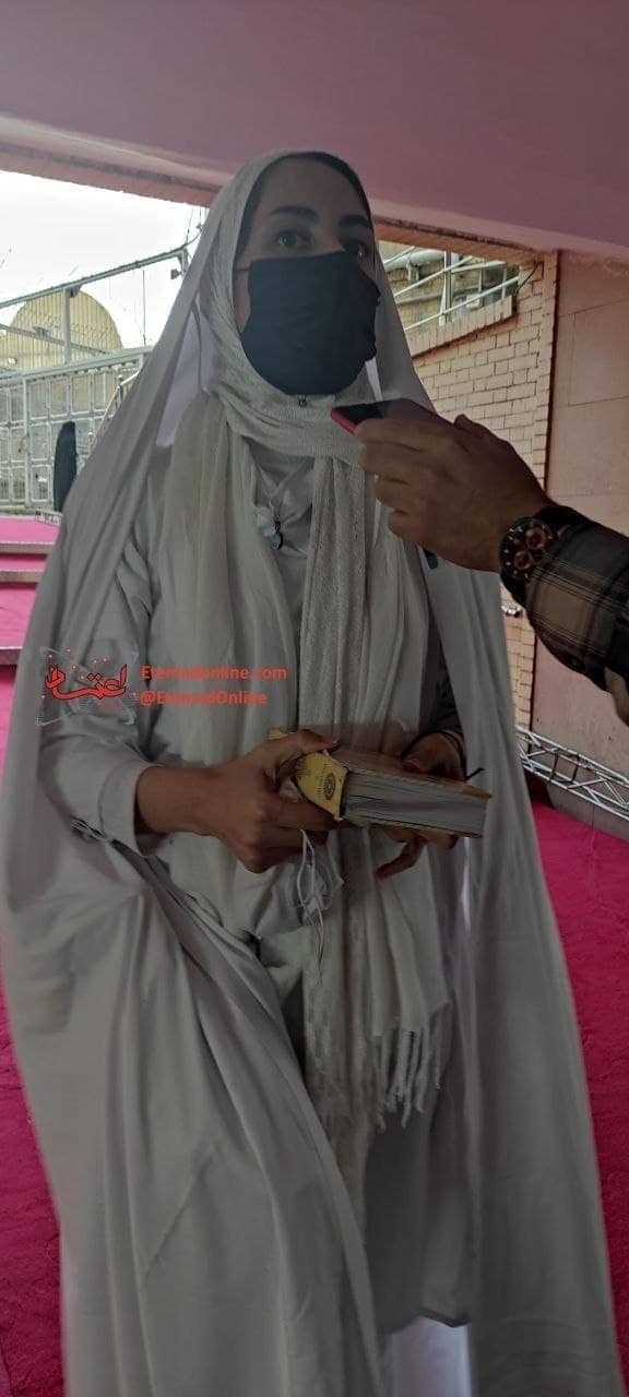 دختری که همراه احمدی نژاد بود.