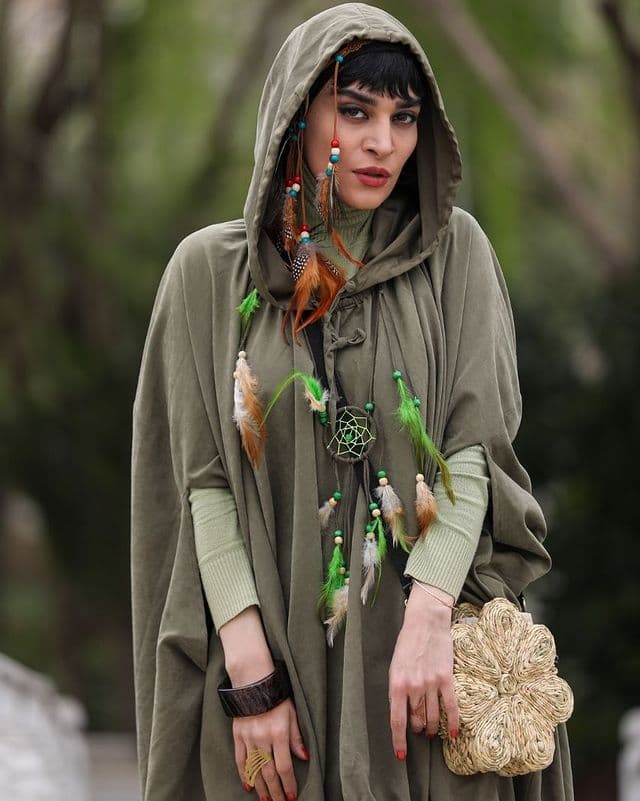 تیپ اندیشه فولادوند