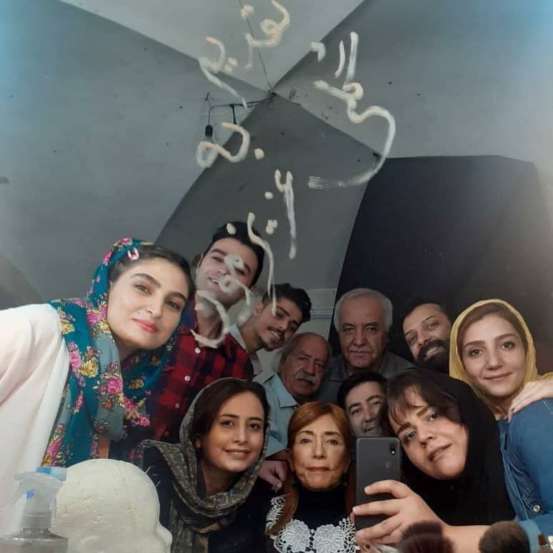 تصویری از خانواده بهزاد فراهانی منتشر شد.