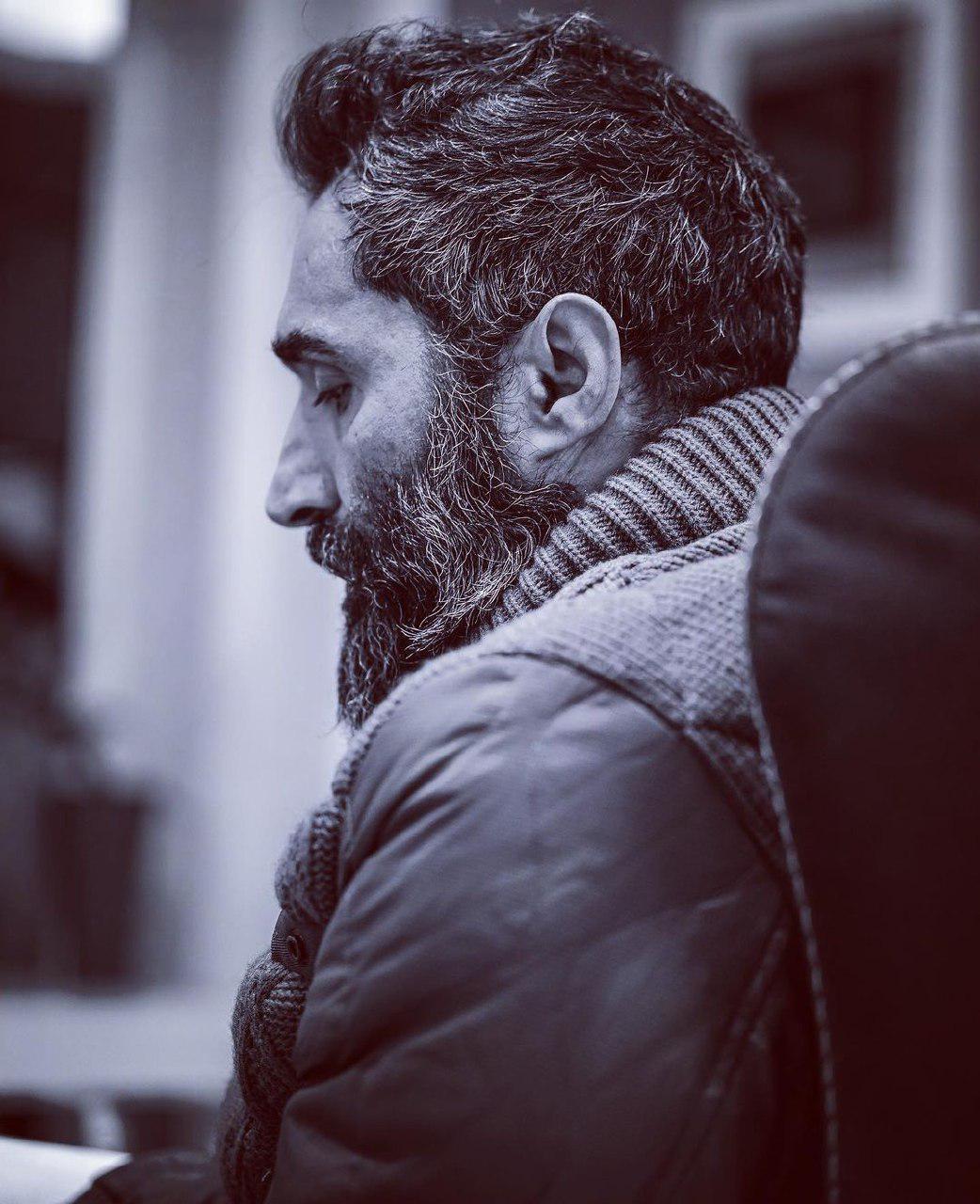 هادی کاظمی از دنیا سیر شد