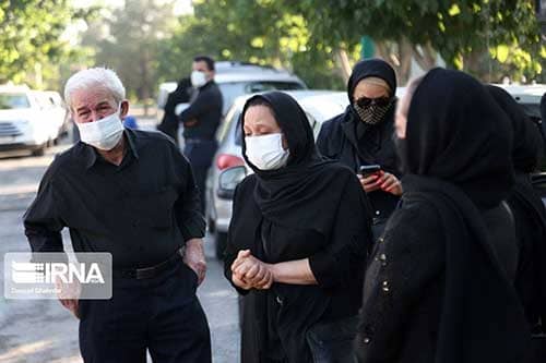 تصاویری از مراسم وداع با دو پیکر خبرنگار اتوبوس مرگ