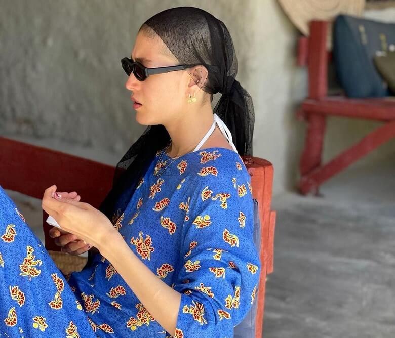 فرشه حسینی سرش را از ته زد.