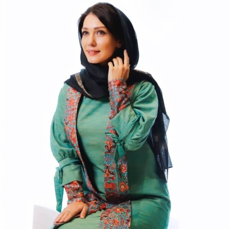 شهرزاد کمال زاده با استایل جدید و آتلیه‌ای عکس انداخت.