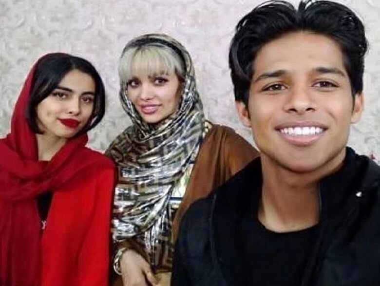 ستاره معصومی با خواهر شوهرش لاو ترکاند.