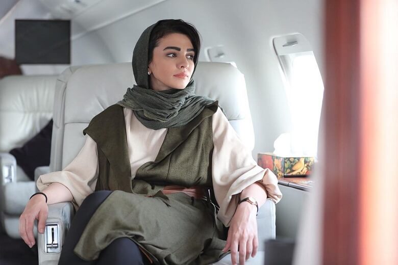 سیما خضرآبادی زیبایی منحصر به فرد دارد.